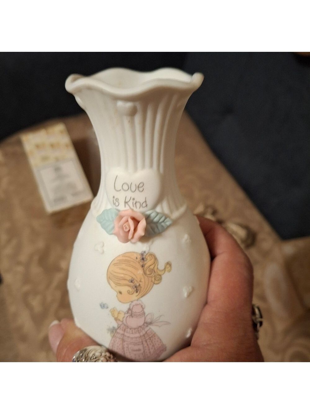 Precious Moments by Enesco Vintage 1993 "Love is kind" vase with box - Picture 2 of 3